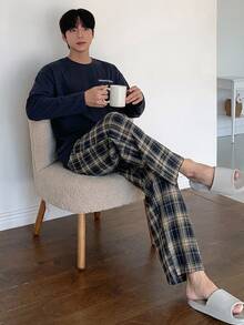 DAZY 夏季字母印花T恤與格紋長褲男士居家休閒套裝 - 彩色 - 查看 6