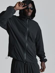 Musero Sport Elevated Minimal Runing Jacket Back Storm Flap Bungee Cord Adjuster In Hem Spring Summer Sports Activewear - Black - View 1