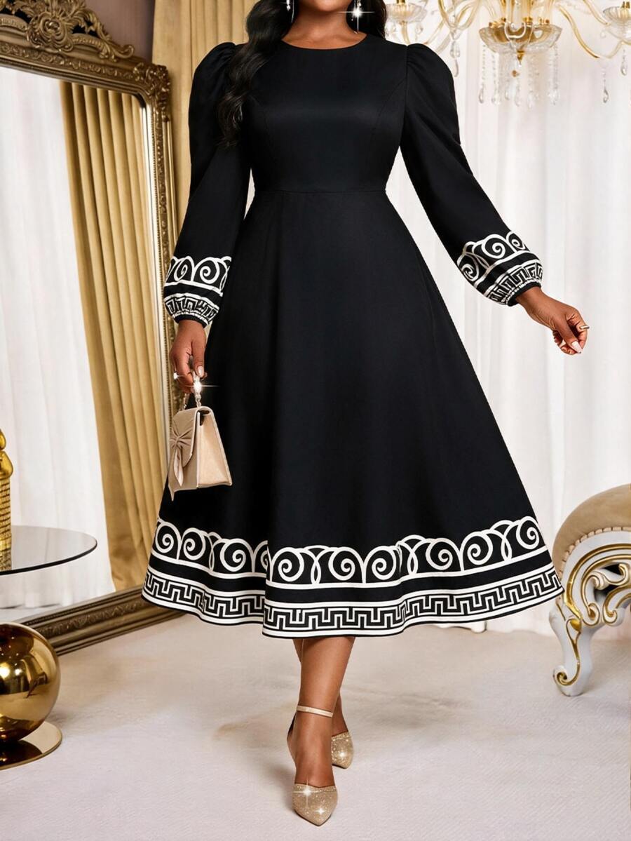 SHEIN Lady فستان عطلة بطباعة هندسية عتيقة مقاس كبير - أبيض وأسود - مشاهدة 1