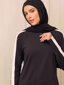 SHEIN With My Calm Black & White Contrast Striped Half-Zip Long Sleeve Muslim Sports 3 Pieces Set, Modest Flattering Middle Eastern Fitness Yoga Outfit - Black - View 5