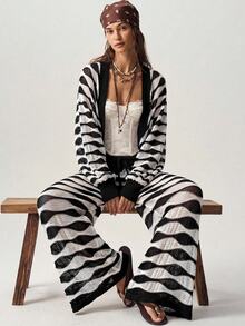 Bohemela Women's Vintage Street Style Colorblock Hollow Knit Cardigan - Black and White - View 3