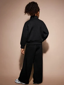 SHEIN 女童與幼童 2 件式運動服套裝，黑色感溫布料製成，包含半拉鍊立領運動上衣與寬鬆運動長褲，柔軟舒適，適合女童休閒運動風，適用日常穿著與戶外活動 - 黑色 - 查看 2