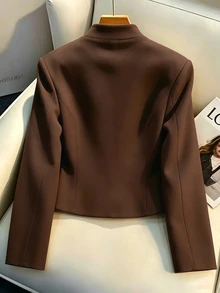 SHEIN Franclia 女款法式立領雙排扣金鈕短版西裝外套，高級通勤修身小個子外套上衣 - 咖啡棕 - 查看 2