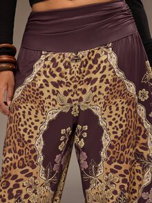 Freevana Plus Size Floral Leopard Print Fashion Pleated Cuffed Pants - Brown - View 4