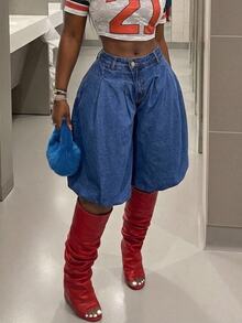 Slaydiva Plus Size Women Pleated Design Bud Denim Shorts - Blue - View 1