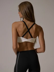 Musera Sport V Plunge Twist Back Contrast Colour Sports Bra Coord Top Fall Autumn Winter Gym Active Pilates Motion - Black - View 4