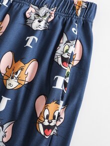 TOM & JERRY X SHEIN طقم ملابس منزلية للرجال بطبعة كرتونية، ملابس علوية بأكمام قصيرة وشورت - رمادي فاتح - مشاهدة 8