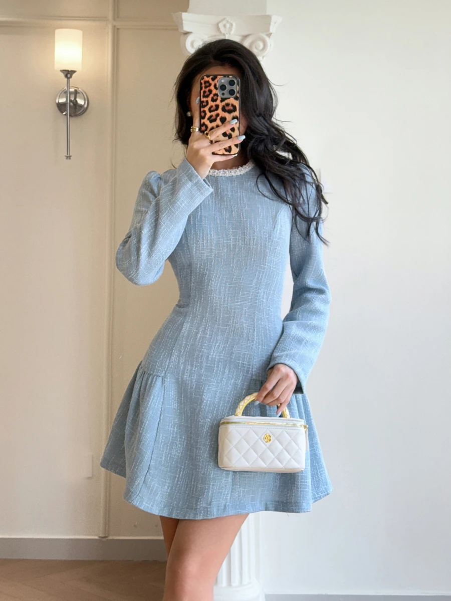 Feyla Gaun Wanita Manis dengan Hiasan Berlian Imitasi dan Lengan Panjang Berlipit Warna Kontras - Biru - View 1