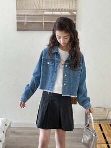 SHEIN TWEEN GIRLS 女童牛仔夾克，水洗磨損毛邊設計，時尚街頭風牛仔外套，淺色水洗短版夾克，百搭新風格 - 中等水洗藍 - 查看 3