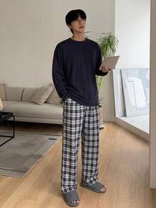 DAZY Spring/Summer Red Plaid Pants & T-Shirt Men's Loungewear Set - Navy Blue - View 3