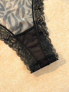 Bare Chapter Celana Dalam Thong Nyaman Motif Leopard dan Renda, Isi 3 Buah - MultiWarna - View 4