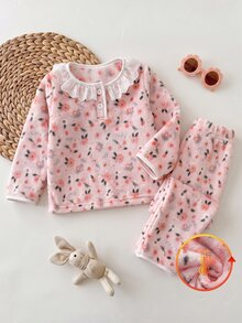 SHEIN 2件組秋冬保暖內裡女嬰居家服，粉色雙面法蘭絨碎花可愛白色蕾絲領長袖上衣與長褲，冬季風格 - 粉色 - 查看 4