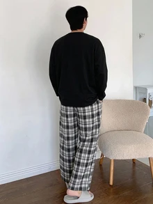 DAZY 夏季字母印花T恤與格紋長褲男士居家休閒套裝 - 彩色 - 查看 2