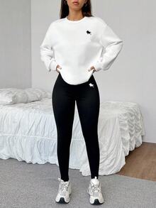 Solflare Autumn New Casual Minimalist Loose Round Neck Sweatshirt & Tight Leggings Two Pieces Set - Multicolor - View 1