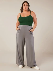 SHEIN BASICS 大尺碼純色細肩帶背心上衣 夏季女款穿搭上衣 - 墨綠色 - 查看 4