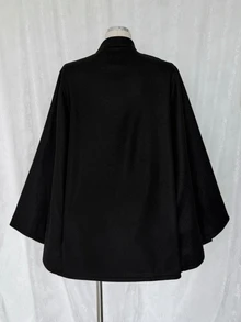 Sunspun Mantel Kancing Bordir Aplikasi Desainer Ukuran Besar untuk Halloween - Hitam - View 2