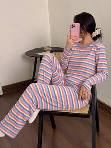 Dream Adore 女款彩色條紋印花長袖上衣與長褲睡衣套裝 - 彩色 - 查看 3