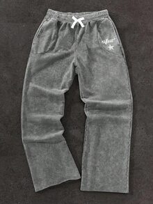 SHEIN Kids Tween Boy Casual Daily Versatile Comfortable Grey Washed Distressed Effect Printed Pattern Straight Leg Loose Fit Sweatpants, Suitable For Back To School, Birthday Party, Evening Event, Performance, Wedding, Baptism, Opening Ceremony And Other Occasions, Comfortable For Daily Wear, Suitable For School, Travel, Sports, And All Seasons - Grey - View 1