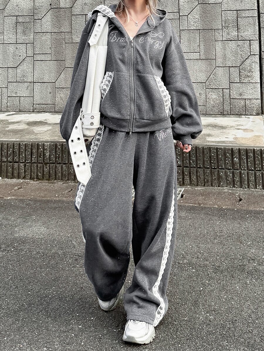 FRIFUL Setelan 2 Potong Wanita: Sweatshirt Lengan Panjang Berkerudung Berpayet dan Celana Patchwork Renda untuk Musim Gugur - Grey - View 1