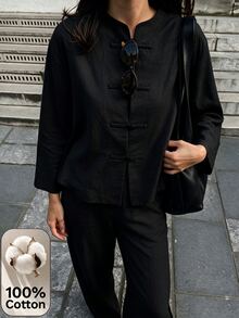 SHEIN Kemeja Kasual Vintage Lengan Panjang Kancing Katak Warna Polos untuk Wanita - Hitam - View 6