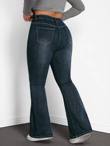 SHEIN EZwear Plus Size Fashion Street Button Pocket Flared Jeans - Blue - View 2
