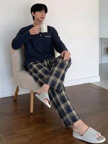 DAZY 夏季字母印花T恤與格紋長褲男士居家休閒套裝 - 彩色 - 查看 4