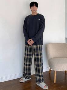 DAZY 夏季字母印花T恤與格紋長褲男士居家休閒套裝 - 彩色 - 查看 4