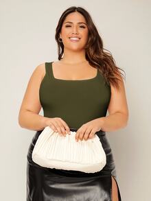 SHEIN BASICS 大尺碼挖領素色背心上衣 夏季上衣 - 軍綠色 - 查看 5