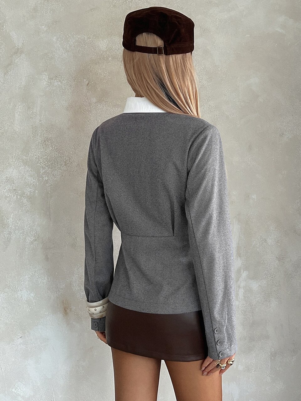 Women's Casual Regular Fit Short Jacket, Dark Grey, Turn Collar, Zipper, Long Sleeve, Slim Fit, Pocket Decor, Autumn/Winter