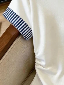 Rafferiza 女款外穿上衣 夏季新款 戶外休閒運動套裝 度假穿搭 修身收腰 藍白條紋印花 白色 女款T恤 - 彩色 - 查看 4