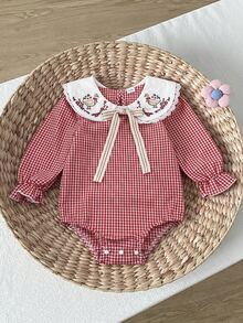SHEIN Baby Girl Colorblock Peter Pan Collar Colorblock Bow Cute Floral Duck Embroidery Pattern Long Sleeve Plaid Versatile Romper Thick Style Suitable For Winter - Red and White - View 1