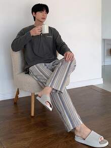 DAZY 夏季字母印花T恤與格紋長褲男士居家休閒套裝 - 彩色 - 查看 3