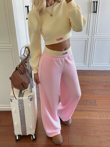 CovetEZ 2 Set Women's Letter Print Cropped Long Sleeve Sweatshirt And Sweatpants Casual Set - Multicolor - View 2