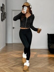 SHEIN EZwear 女款純色長袖拉鍊連帽外套 深色水洗 冬季休閒運動風 - 黑色 - 查看 6