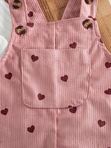 SHEIN Playful Pals 女嬰燈芯絨吊帶褲套裝，秋冬加厚保暖愛心刺繡吊帶褲 + 保暖刷毛針織內搭，2件套，新款可愛女嬰服飾 - 彩色 - 查看 12