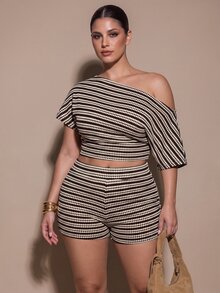 SHEIN BAE CURVE 大尺碼女款條紋單肩T恤與短褲休閒兩件套，棕色條紋露肩上衣與短褲套裝，適合外出度假 - 彩色 - 查看 9
