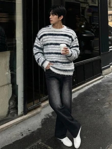 DAZY 男士秋冬刷毛淺灰色配黑色條紋圓領羅紋袖口與下擺針織毛衣 - 彩色 - 查看 7