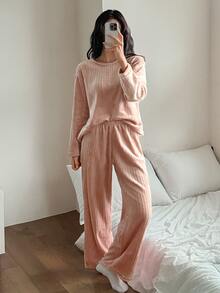 DAZY Winter Fuzzy Minimalist Solid Color Loose Fit Women's Pajama Set - Pink - View 7
