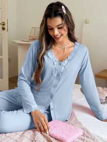 SweetSlumber طقم بيجامة نسائي بقطعة علوية مزينة بالدانتيل الفرنسي والترقيع والأزرار مع بنطال طويل - أزرق فاتح اللون - مشاهدة 5