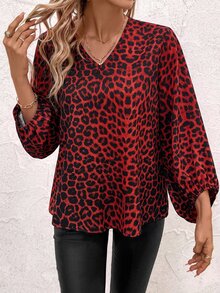 SHEIN Clasi 大尺碼女款V領豹紋休閒百搭日常穿著襯衫 - 紅色 - 查看 3