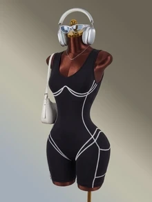 Amplova Women's Black & White Contrast V-Neck Short Jumpsuit - Black and White - View 6