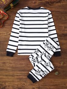 HARRY POTTER X SHEIN طقم بيجامة كاجوال يومي منزلي للأولاد المراهقين، ملابس علوية بأكمام طويلة مطبوعة بخطوط وحروف مع بنطال - أبيض وأسود - مشاهدة 2