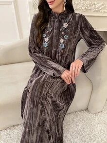 Al Najma Women's Floral Embroidered Button Half-Placket Long Sleeve Elegant Arabian Dress - Khaki - View 4