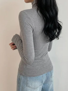 DAZY Women's High Neck Fitted Base Layer T-Shirt - Grey - View 4