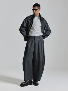 Musero Barrel Leg Cropped Tailored Pant Side Pocket Pleat Detail Co Ord Trousers Only Autum Winter Essentials - Grey - View 1