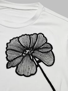 Franclia 女款黑白刺繡花卉T恤，優雅休閒上衣，茶會花卉拼接設計，蝴蝶結圓領，適合通勤、度假約會穿著 - 白色 - 查看 4