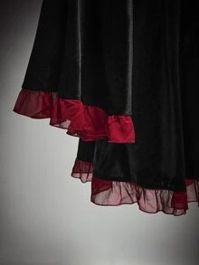 SHEIN ICON Plus-Size Y2K Gothic Retro Dress Featuring A Chest Cutout, Flared Sleeves, And Contrasting Ruffles; Halloween Dress; Witch Costume. Fall - Black - View 5