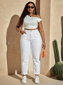 SHEIN CURVE+ Plus Size Women's Casual High Waist Denim Mom Jeans With Pockets, Cropped Length - White - View 4
