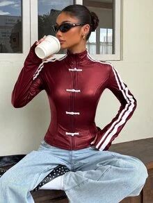 Muchica 女款秋季新款酒紅色休閒彈性PU皮革編織帶拼接青蛙鈕扣夾克外套 - 紅色 - 查看 4