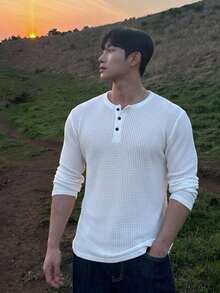 DAZY Spring/Autumn White Round Neck Half-Button Waffle Texture Fabric Long Sleeve Men's T-Shirt - White - View 6